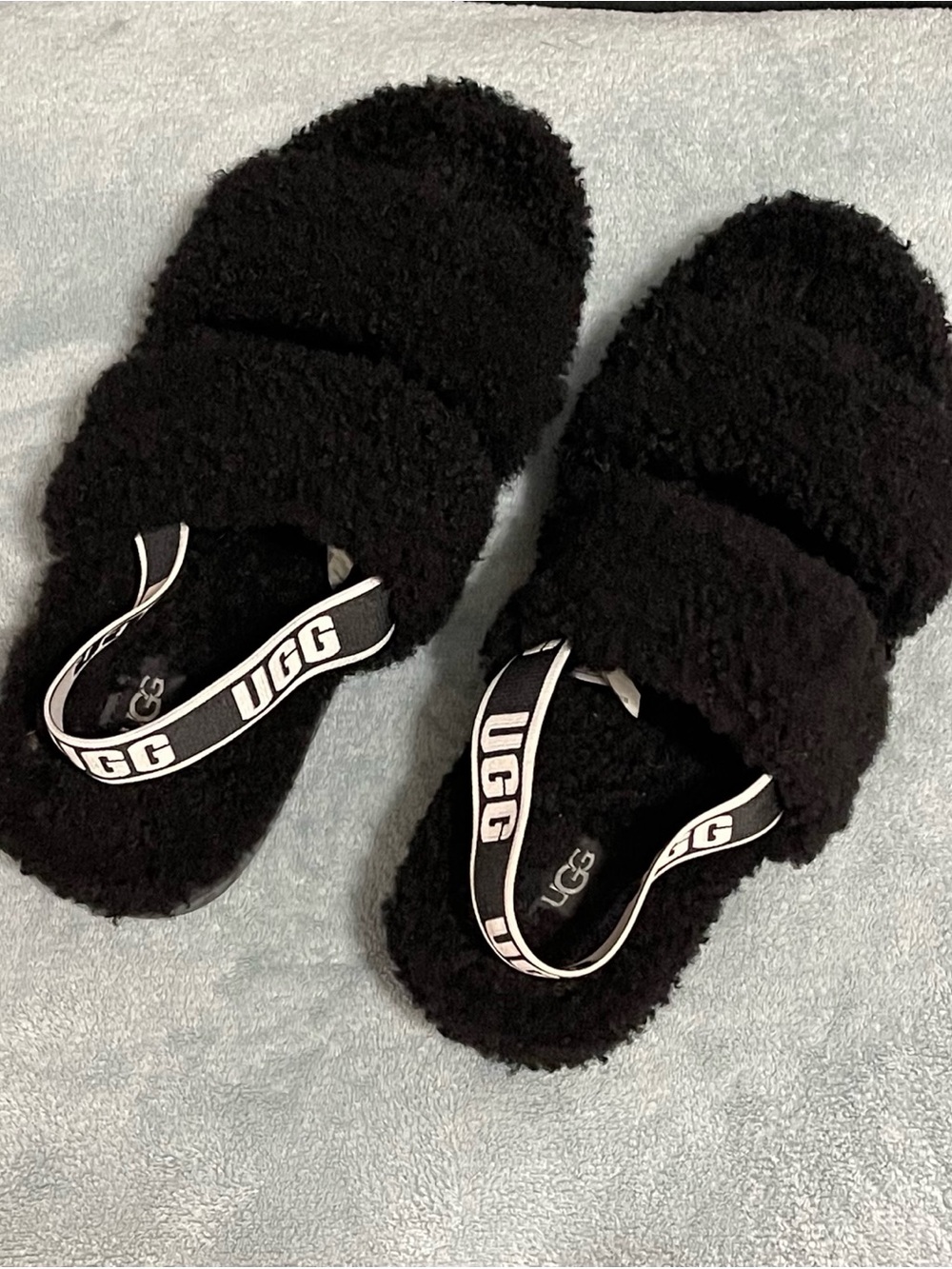 UGG Oh Fluffita Black Shearling Platform Sandals Size 8